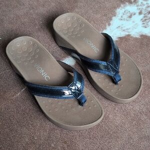 Vionic High Tide Wedge Sandals